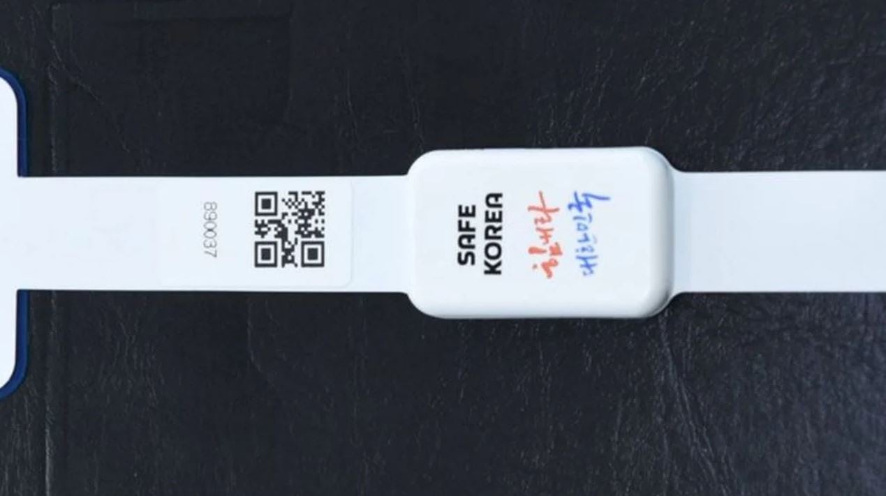 koronavirus-testi-pozitif-cikanlara-elektronik-bileklik